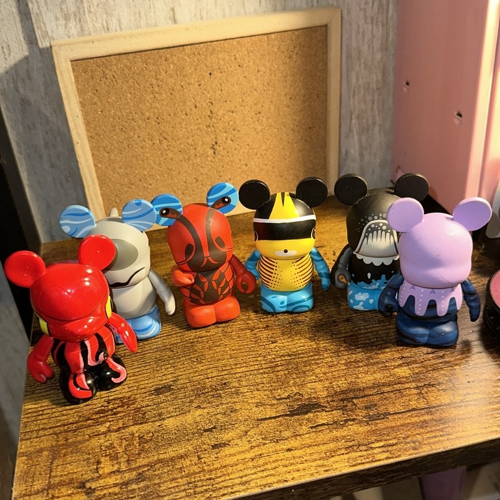 DISNEY VINYLMATION SEA CREATURES SERIES LOT OF 6